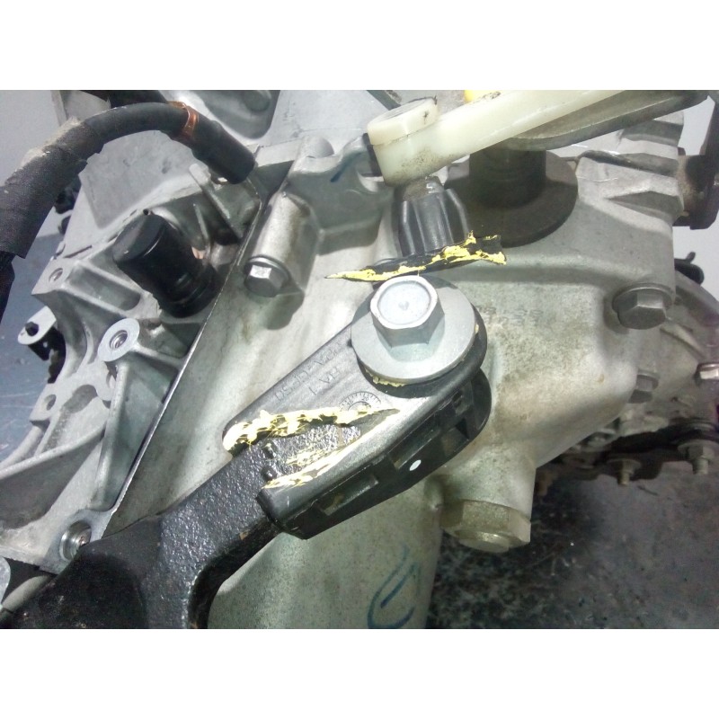 Recambio de caja cambios para citroën c-elysée seduction referencia OEM IAM 20CR15  M1-B2-100