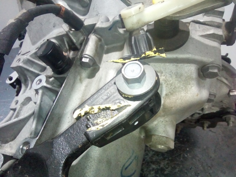 Recambio de caja cambios para citroën c-elysée seduction referencia OEM IAM 20CR15  M1-B2-100