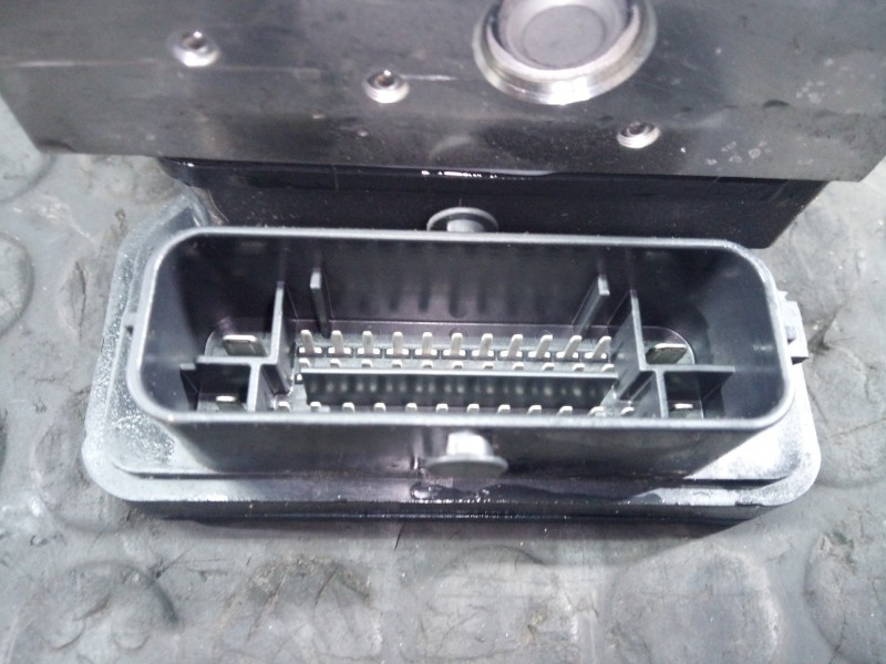 Recambio de abs para opel vivaro furgón m innovation referencia OEM IAM 9808055980 9821150280 P3-A8-8-3