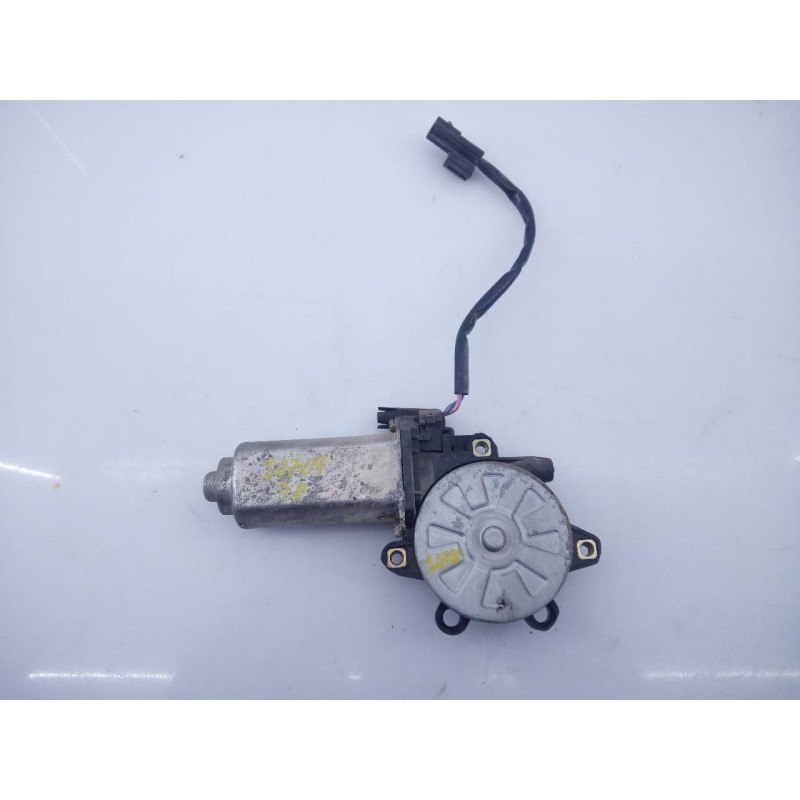 Recambio de motor elevalunas delantero derecho para land rover discovery (salljg/lj) tdi es (5-ptas.) referencia OEM IAM MMR5111