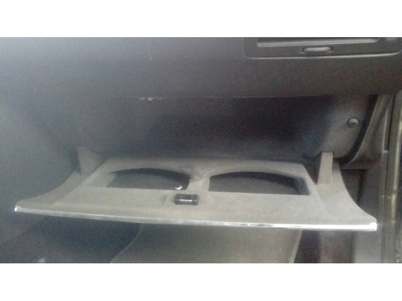 Recambio de guantera para citroën c6 exclusive referencia OEM IAM   