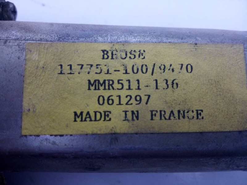 Recambio de motor elevalunas delantero derecho para land rover discovery (salljg/lj) tdi es (5-ptas.) referencia OEM IAM MMR5111