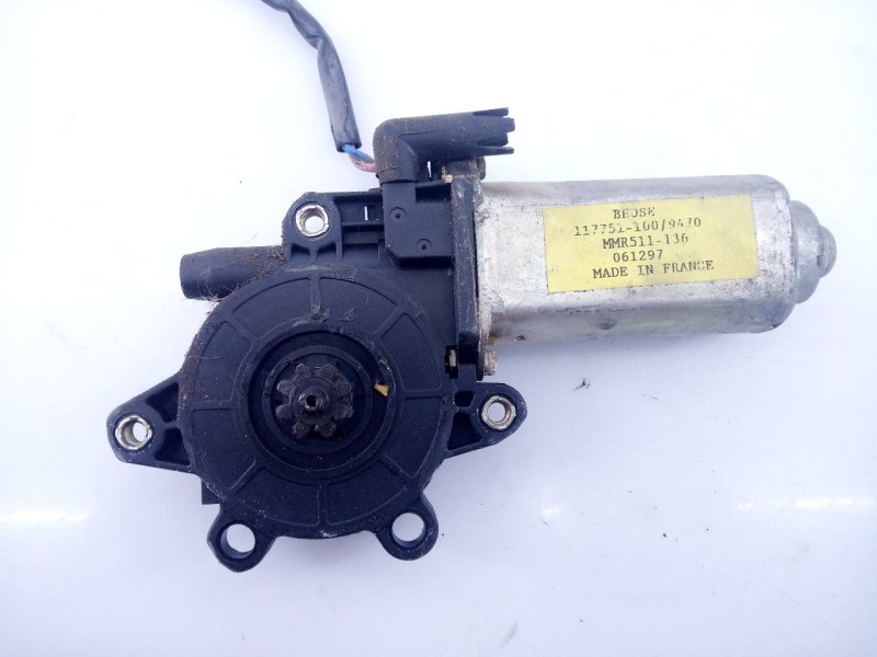 Recambio de motor elevalunas delantero derecho para land rover discovery (salljg/lj) tdi es (5-ptas.) referencia OEM IAM MMR5111