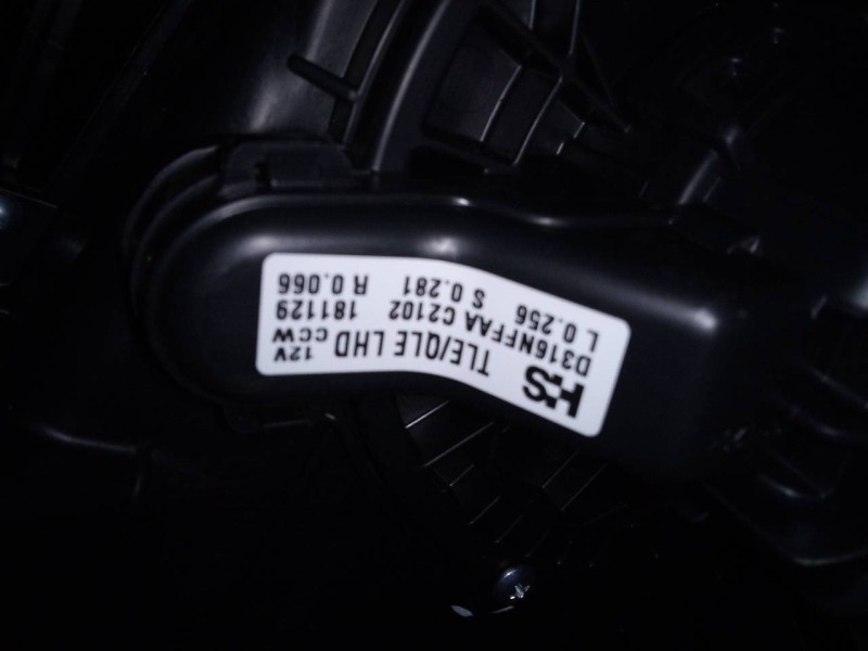 Recambio de ventilador calefaccion para hyundai tucson style 2wd referencia OEM IAM 181129  
