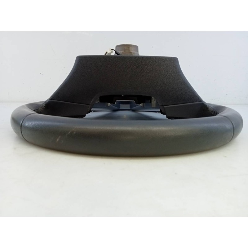 Recambio de volante para hyundai tucson style 2wd referencia OEM IAM 96710D7515UMB 3109929C9LAB E2-B5-49-1