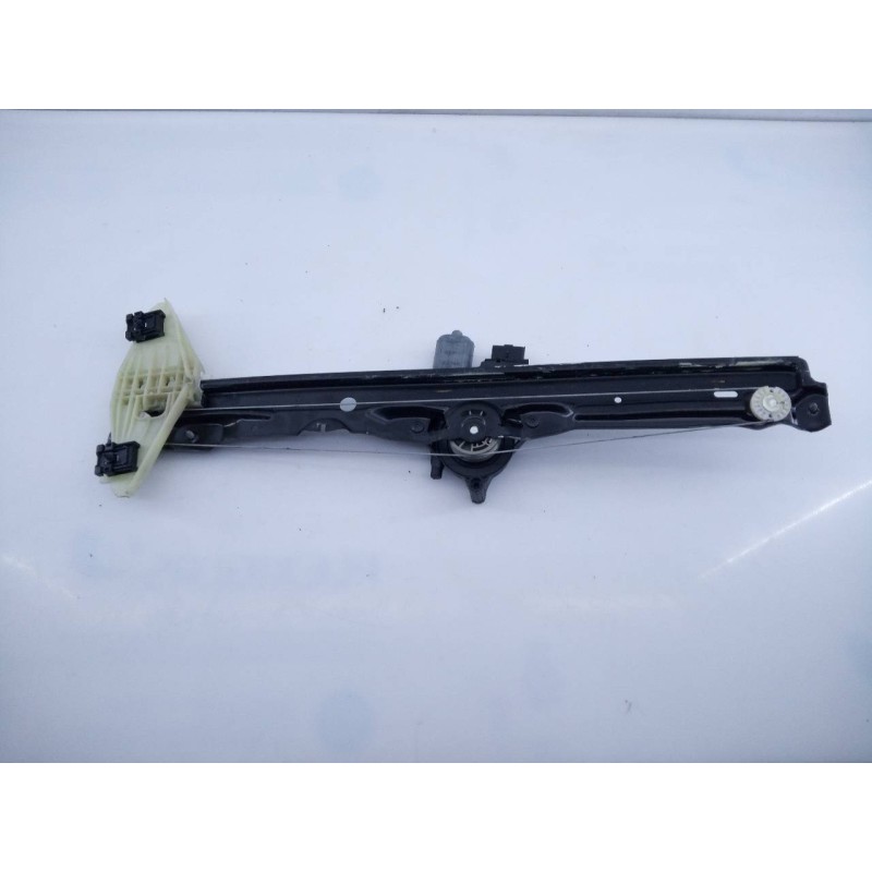 Recambio de elevalunas delantero derecho para opel vivaro furgón m innovation referencia OEM IAM   E2-B6-65-2