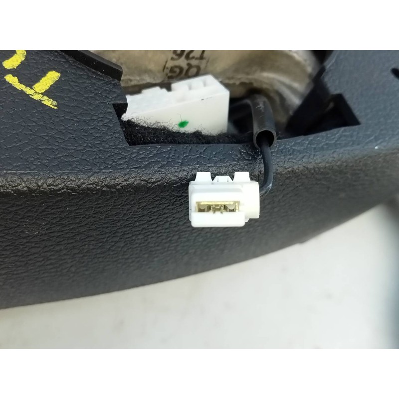 Recambio de volante para hyundai tucson style 2wd referencia OEM IAM 96710D7515UMB 3109929C9LAB E2-B5-49-1