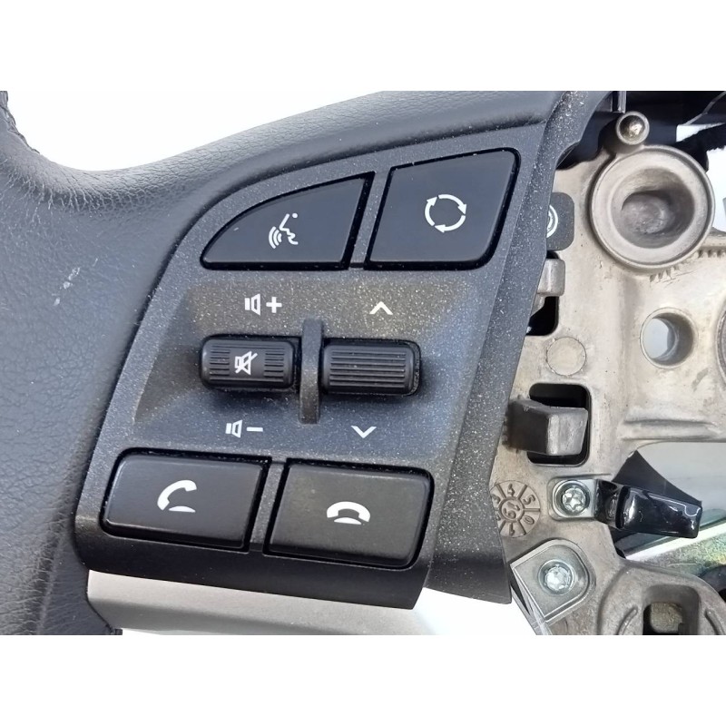 Recambio de volante para hyundai tucson style 2wd referencia OEM IAM 96710D7515UMB 3109929C9LAB E2-B5-49-1