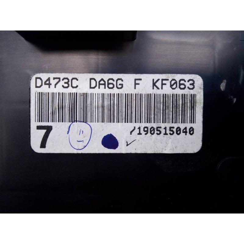 Recambio de cuadro instrumentos para mazda 2 lim. () center-line referencia OEM IAM D473CDA6GF 190515040 E3-B5-3-2