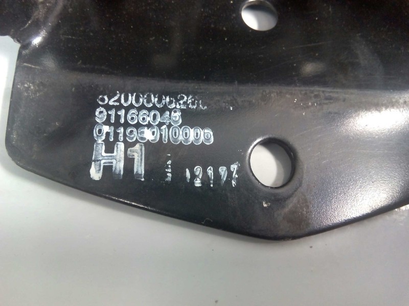 Recambio de cerradura maletero / porton para opel vivaro referencia OEM IAM 91166046 01193010006 E2-B6-25-3