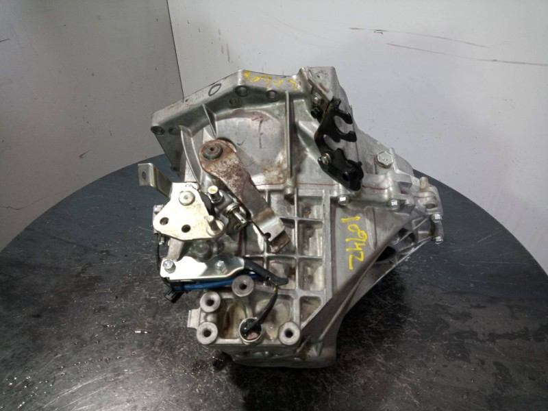 Recambio de caja cambios para peugeot 108 active referencia OEM IAM 20TT57  M1-B2-157