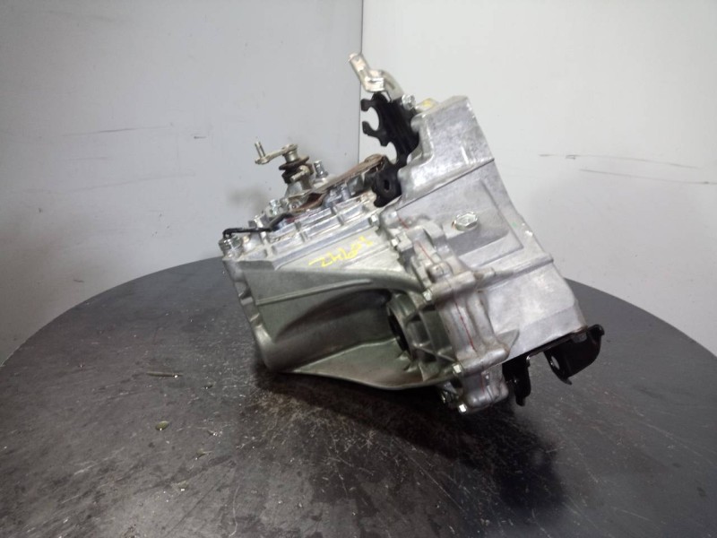 Recambio de caja cambios para peugeot 108 active referencia OEM IAM 20TT57  M1-B2-157