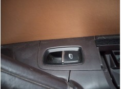 MANDO ELEVALUNAS TRASERO DERECHO 