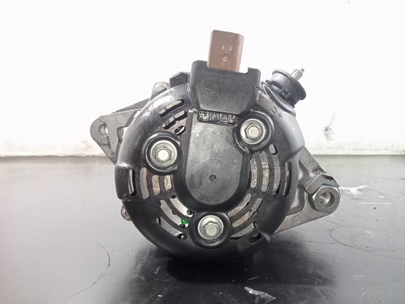 Recambio de alternador para peugeot 108 active referencia OEM IAM 270600Q160 TG1042109821 P3-A4-2-4