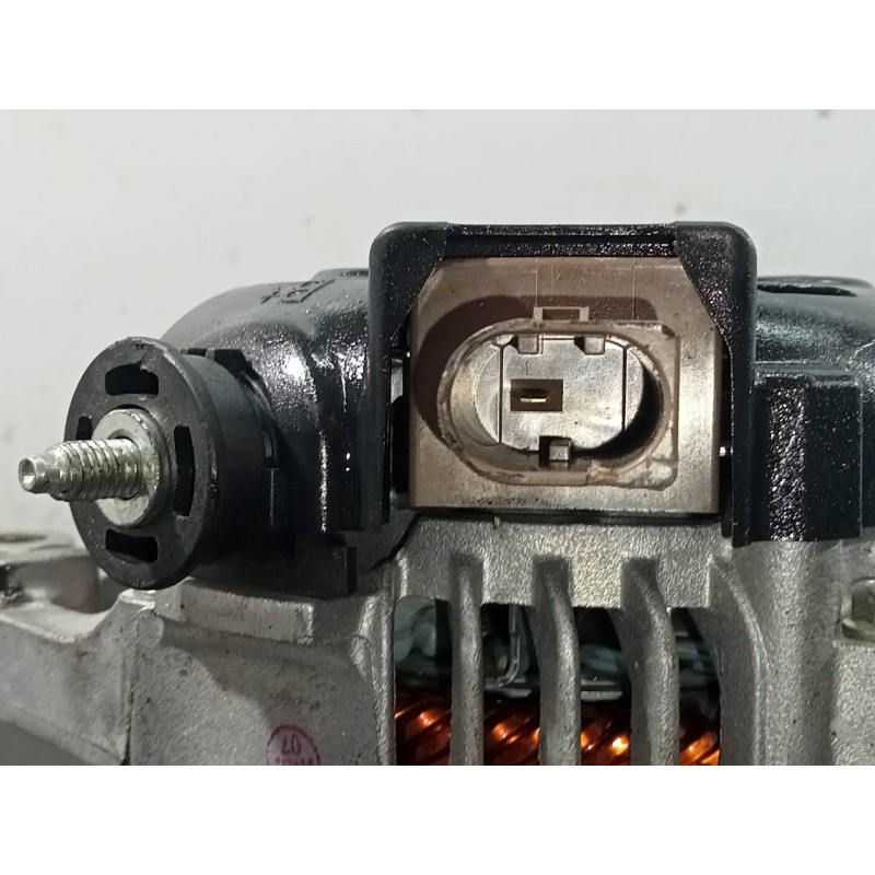 Recambio de alternador para peugeot 108 active referencia OEM IAM 270600Q160 TG1042109821 P3-A4-2-4