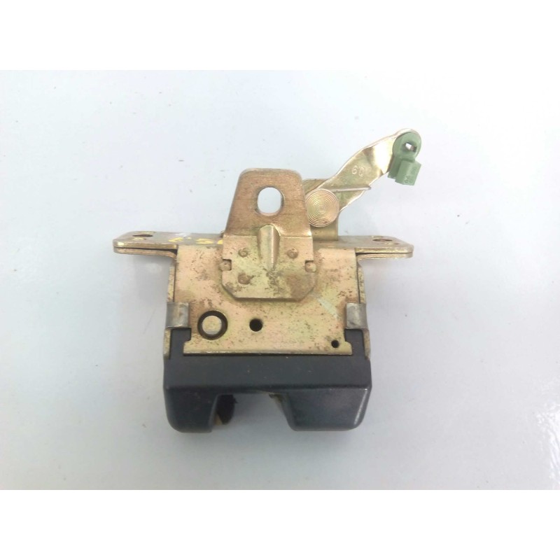 Recambio de cerradura maletero / porton para opel corsa b referencia OEM IAM   E2-B6-25-3