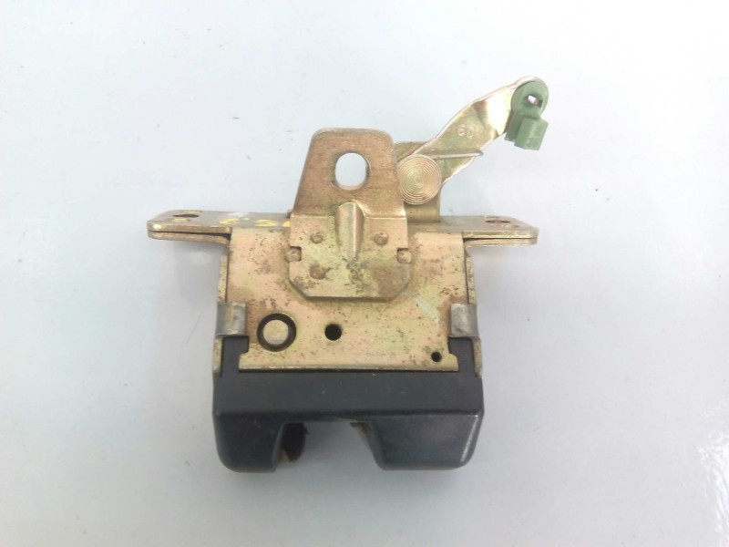 Recambio de cerradura maletero / porton para opel corsa b referencia OEM IAM   E2-B6-25-3