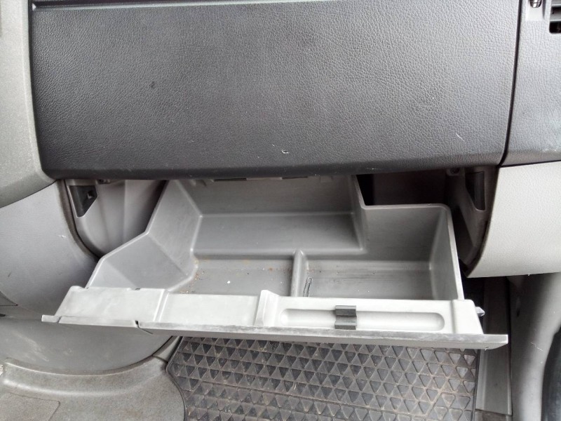 Recambio de guantera para volkswagen crafter caja cerrada caja cerrada 35 referencia OEM IAM   