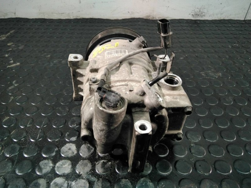 Recambio de compresor aire acondicionado para hyundai ix35 comfort 2wd referencia OEM IAM 977012Y050 F500NE9DB04 P3-A2-3-4