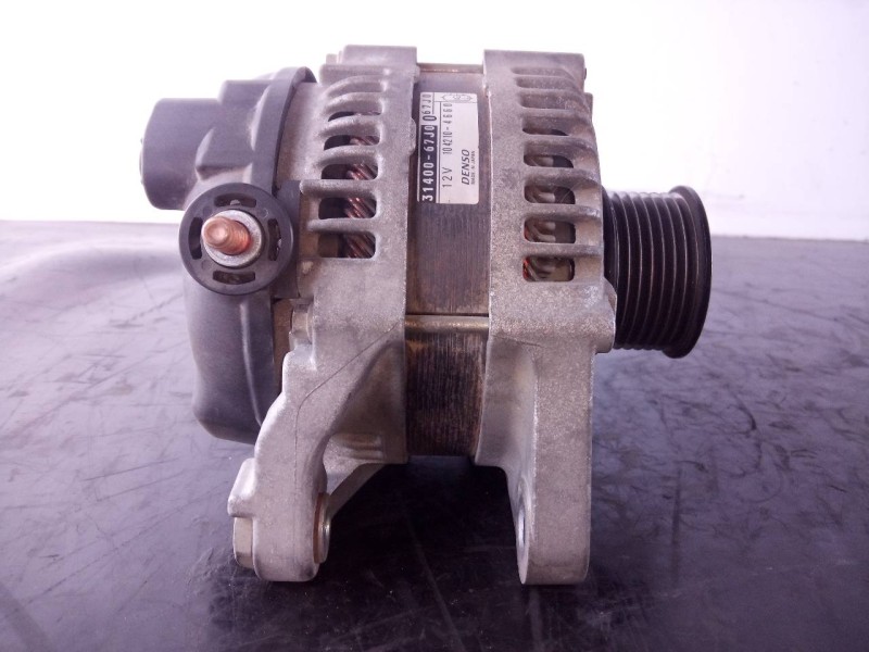 Recambio de alternador para suzuki grand vitara 3 puertas sq (gt) referencia OEM IAM 3140067J0 1042104660 P3-A5-3-3