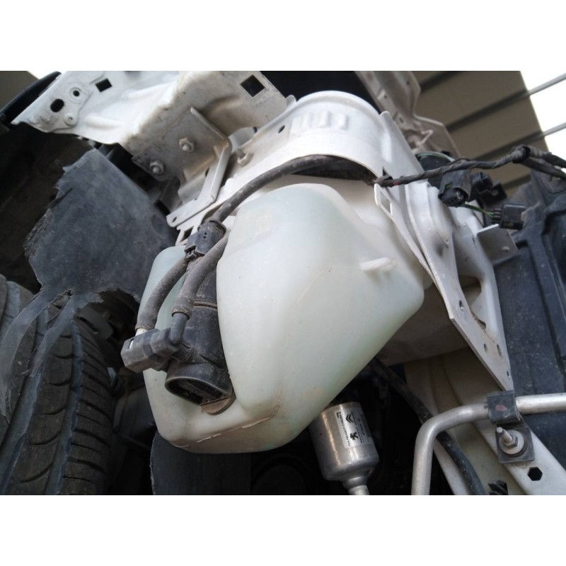 Recambio de deposito limpia para citroën c3 collection referencia OEM IAM   