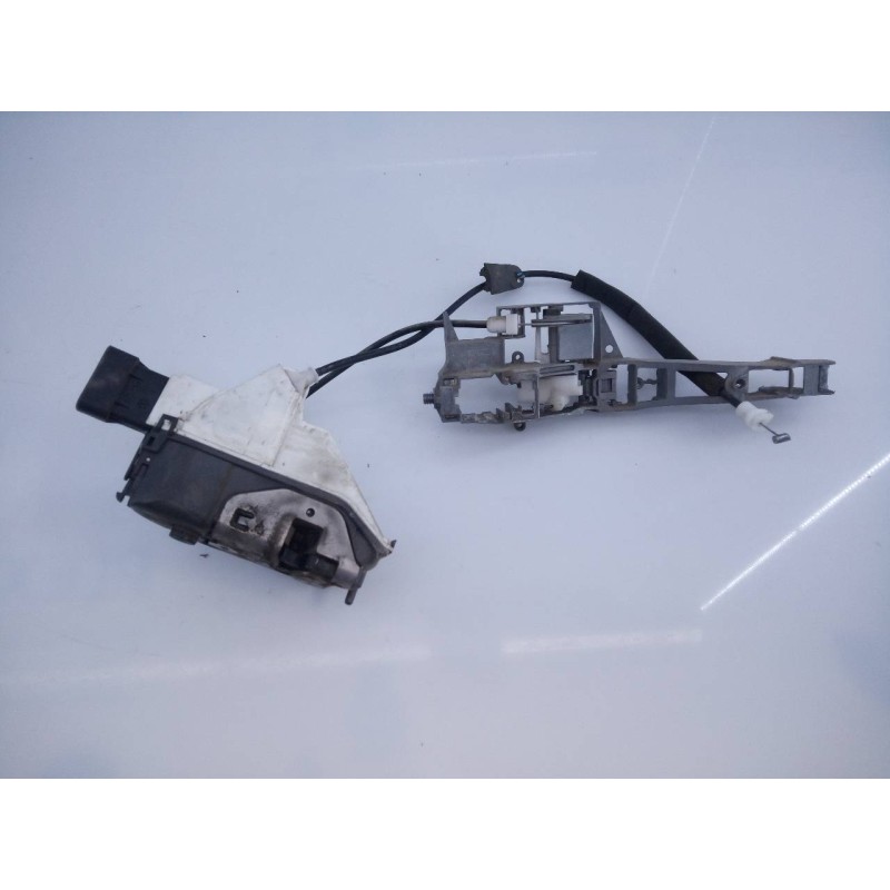 Recambio de cerradura puerta delantera derecha para citroën c3 tonic referencia OEM IAM   E1-A4-4-1