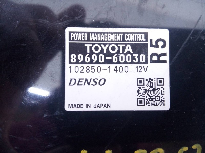 Recambio de modulo electronico para toyota land cruiser (j15) basis referencia OEM IAM 8969060030 1028501400 E3-B2-31-2