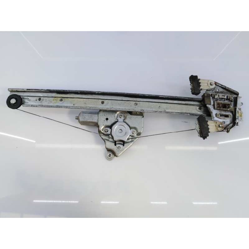 Recambio de elevalunas delantero izquierdo para suzuki grand vitara jb (jt) 1.9 ddis jlx-el (5-ptas.) referencia OEM IAM 8346065