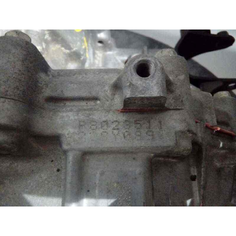 Recambio de caja cambios para toyota auris hybrid advance referencia OEM IAM P8023511  M1-B2-157