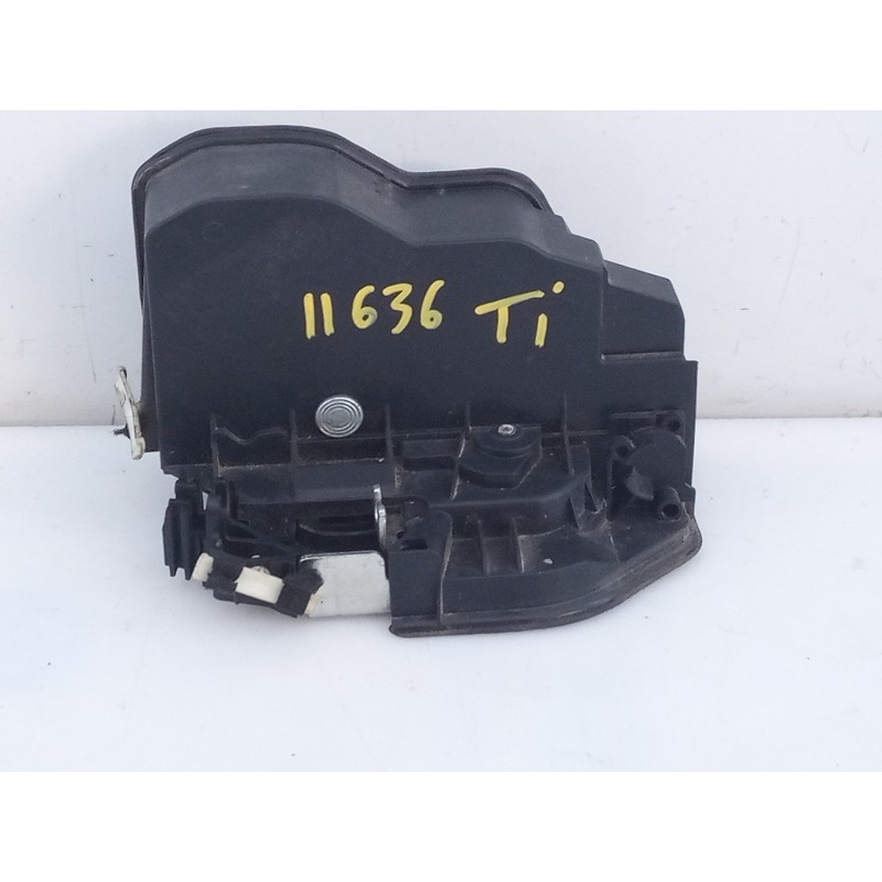 Recambio de cerradura puerta trasera izquierda para bmw serie 1 lim. (f20) 118d referencia OEM IAM 7229459  E1-A3-3-1