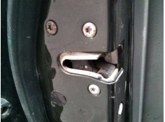 CERRADURA PUERTA TRASERA IZQUIERDA 