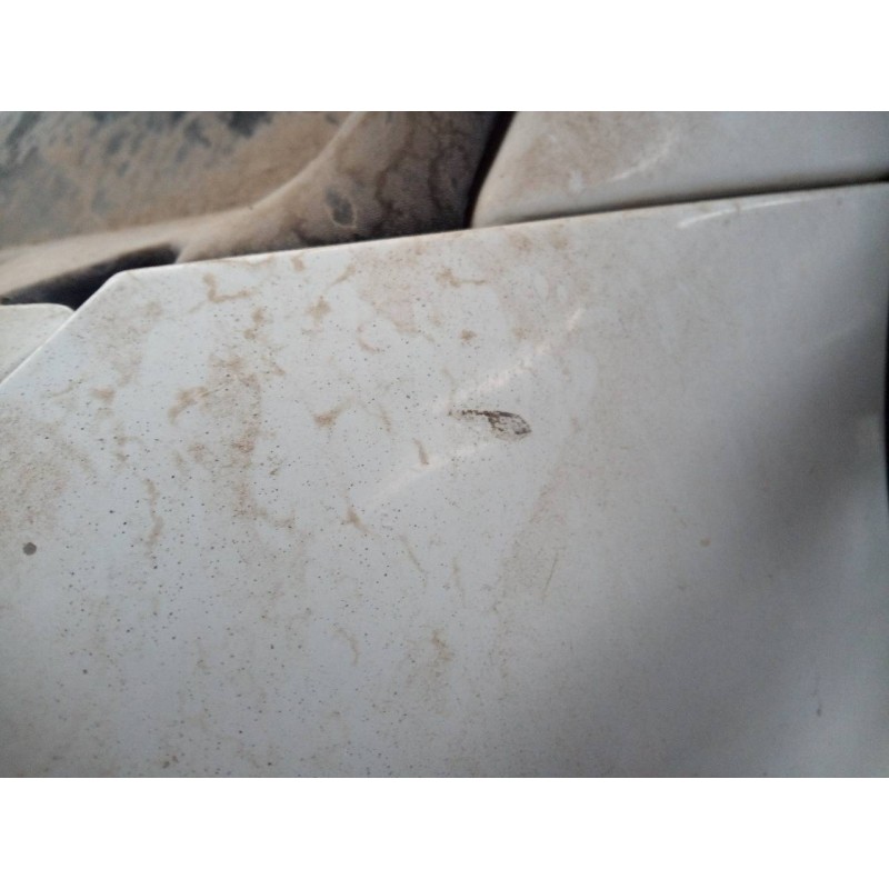 Recambio de aleta delantera izquierda para renault mascott fg 120. 35/55/65 cabina individual referencia OEM IAM   