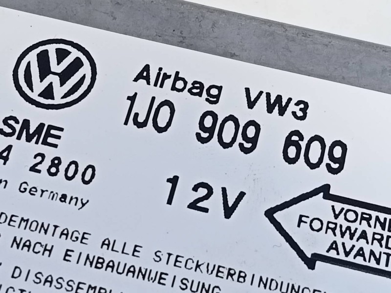 Recambio de centralita airbag para seat toledo (1m2) select referencia OEM IAM 1J0909609  E2-A1-39-7