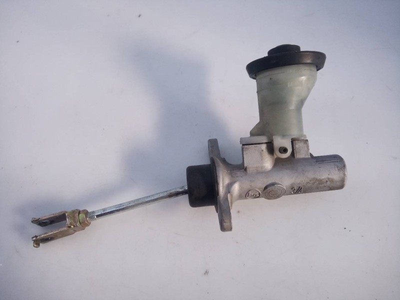 Recambio de bomba freno para toyota land cruiser (j10) td vx referencia OEM IAM   E2-B4-54-1