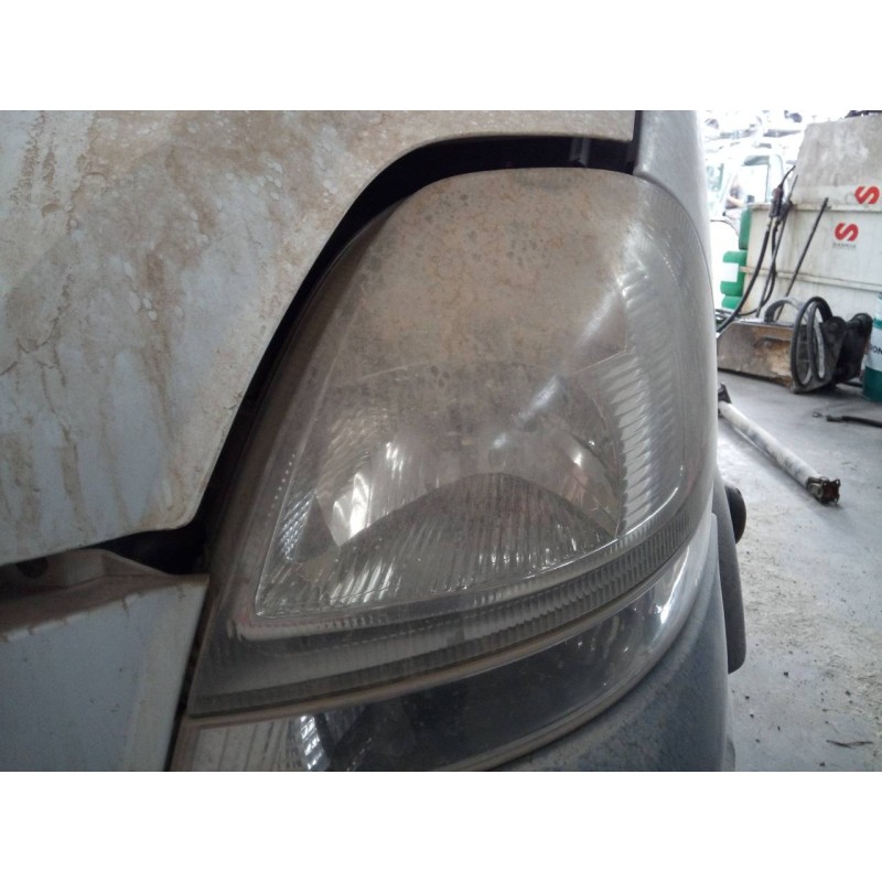 Recambio de faro izquierdo para renault mascott fg 120. 35/55/65 cabina individual referencia OEM IAM   
