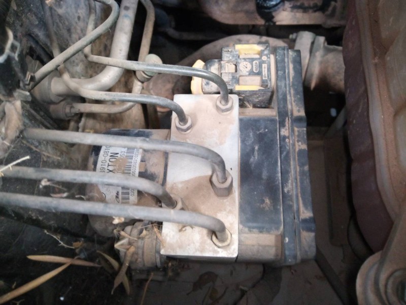 Recambio de abs para ssangyong rexton 2.9 td gls referencia OEM IAM 4891008100  