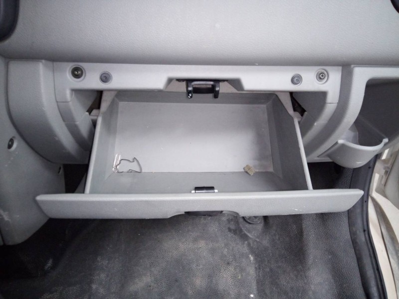 Recambio de guantera para renault mascott fg 120. 35/55/65 cabina individual referencia OEM IAM   