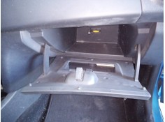 Recambio de guantera para dacia sandero stepway referencia OEM IAM    2