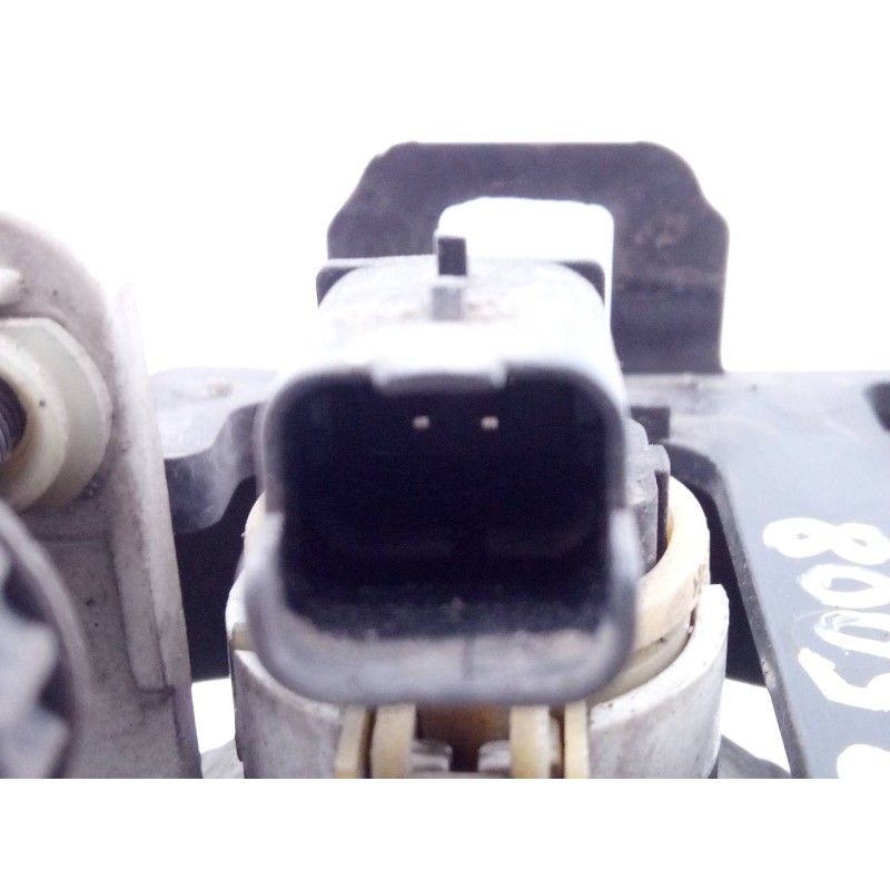 Recambio de faro antiniebla izquierdo para peugeot 5008 referencia OEM IAM 9685425180  E1-A4-35-1