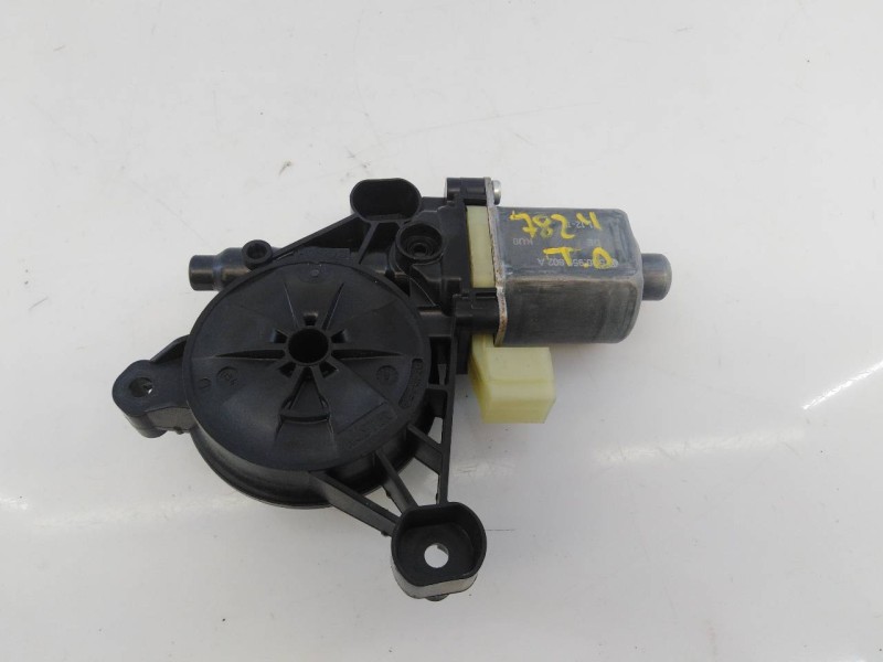 Recambio de motor elevalunas trasero derecho para volkswagen touran (5t1) sport bmt referencia OEM IAM 0130822714 S850202098 E1-