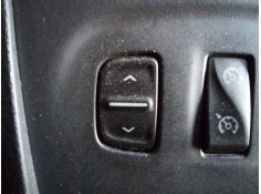 MANDO ELEVALUNAS DELANTERO IZQUIERDO 