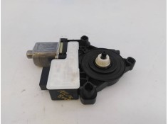 MOTOR ELEVALUNAS TRASERO DERECHO 5Q0959812A 0130822724 E1-B6-12-1