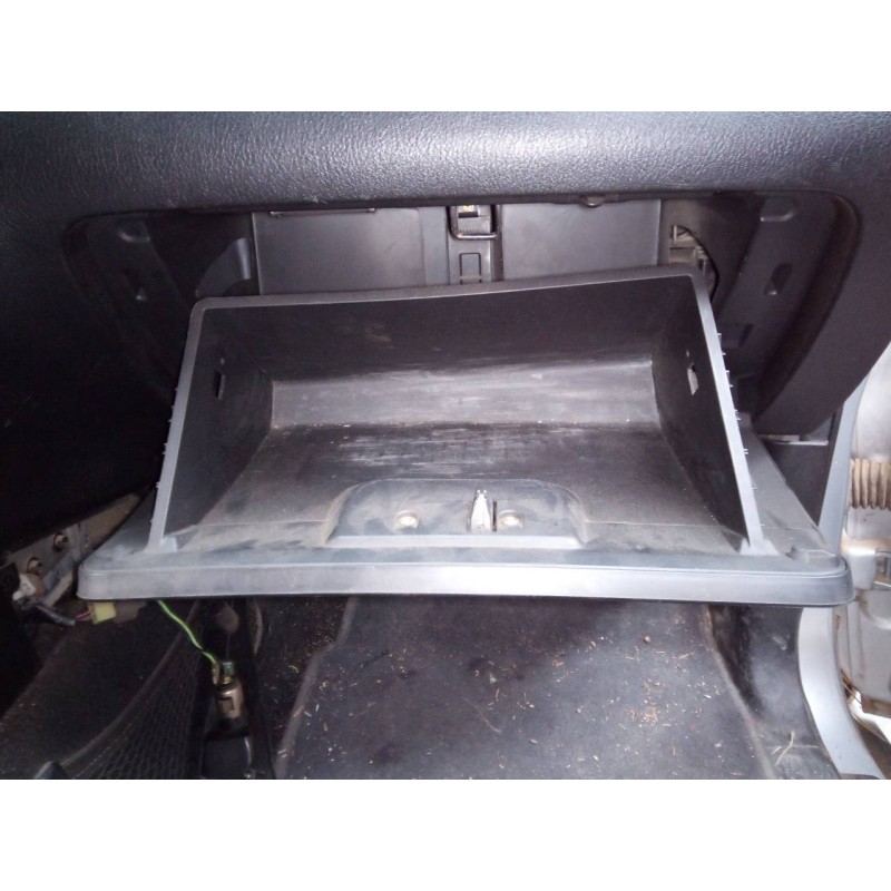 Recambio de guantera para ssangyong rexton 2.9 td gls referencia OEM IAM   