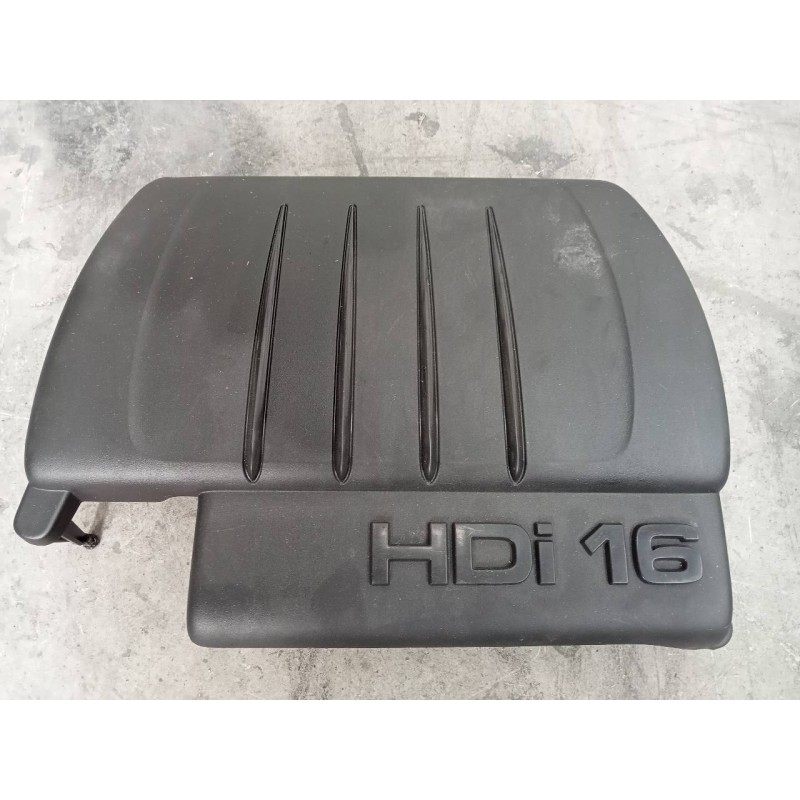 Recambio de tapa motor para peugeot 5008 referencia OEM IAM   