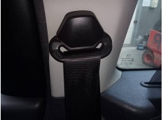 CINTURON SEGURIDAD TRASERO DERECHO 
