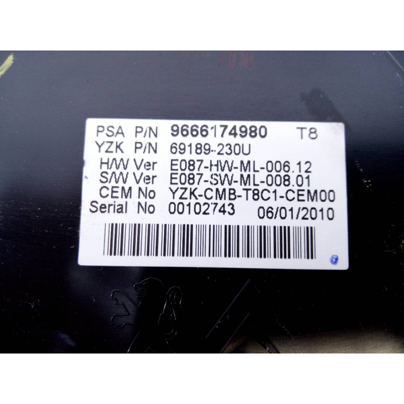 Recambio de cuadro instrumentos para peugeot 5008 referencia OEM IAM 9666174980  E3-B2-23-2