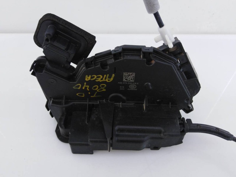 Recambio de cerradura puerta trasera derecha para seat ateca (kh7) reference busines referencia OEM IAM 5TA839016E A6E5TA839016E