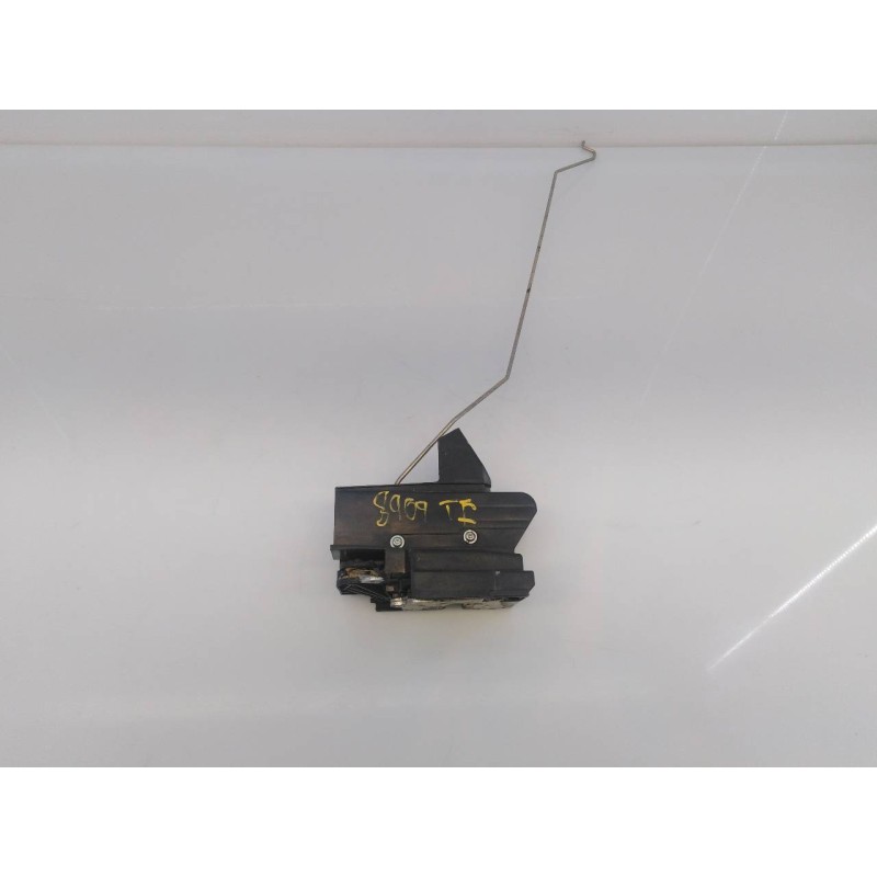 Recambio de cerradura puerta trasera izquierda para dacia sandero stepway referencia OEM IAM   E1-A1-12-1