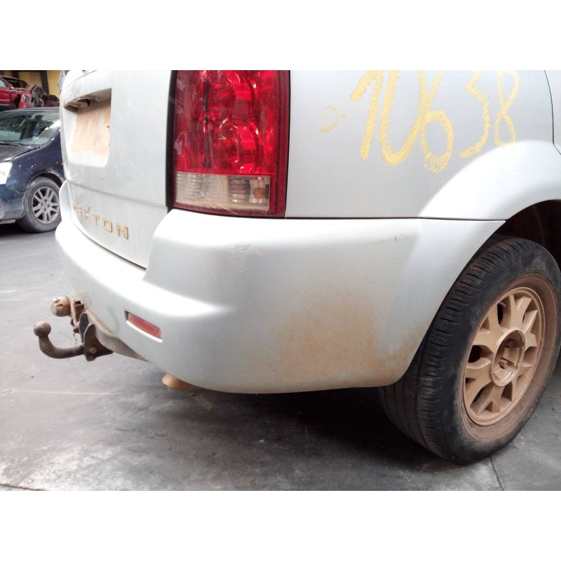 Recambio de paragolpes trasero para ssangyong rexton 2.9 td gls referencia OEM IAM   