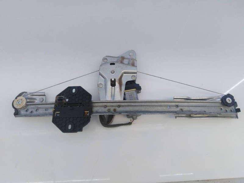 Recambio de elevalunas delantero izquierdo para dacia sandero stepway referencia OEM IAM 13616C00  E1-A1-12-1